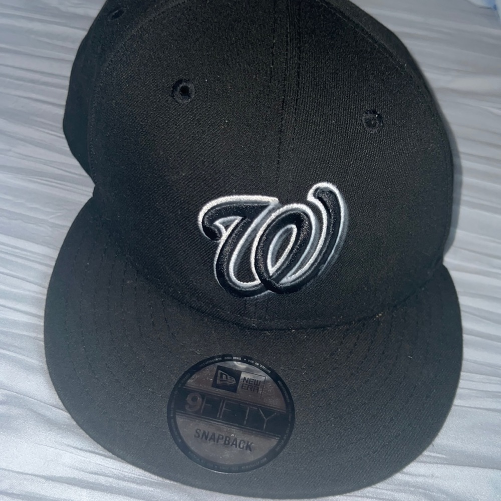 Black W SnapBack hat
